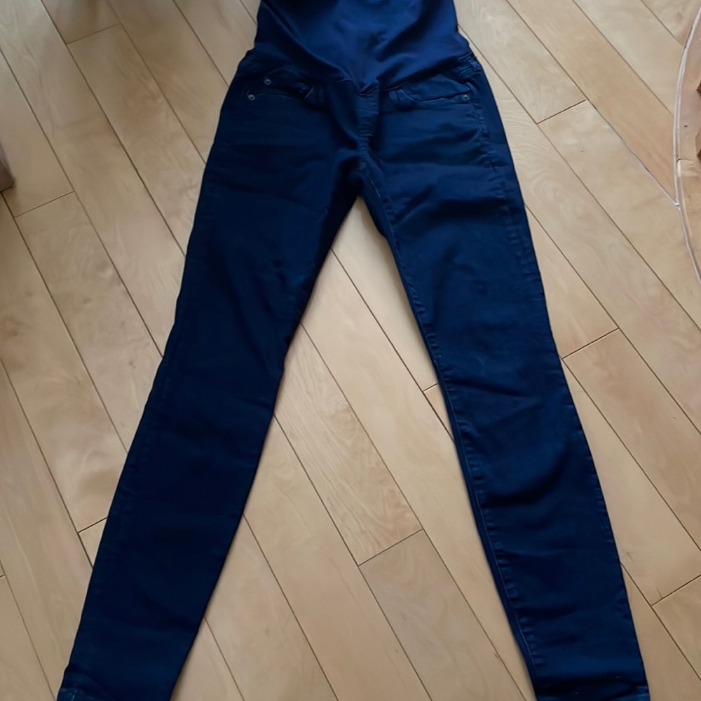 Gap maternity jeans - size 2r